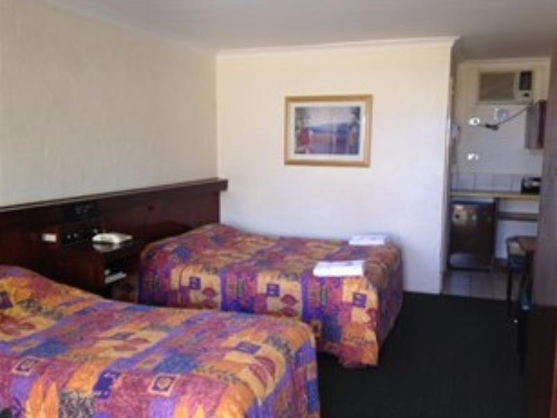 קלגורלי The Miners Rest Motel מראה חיצוני תמונה